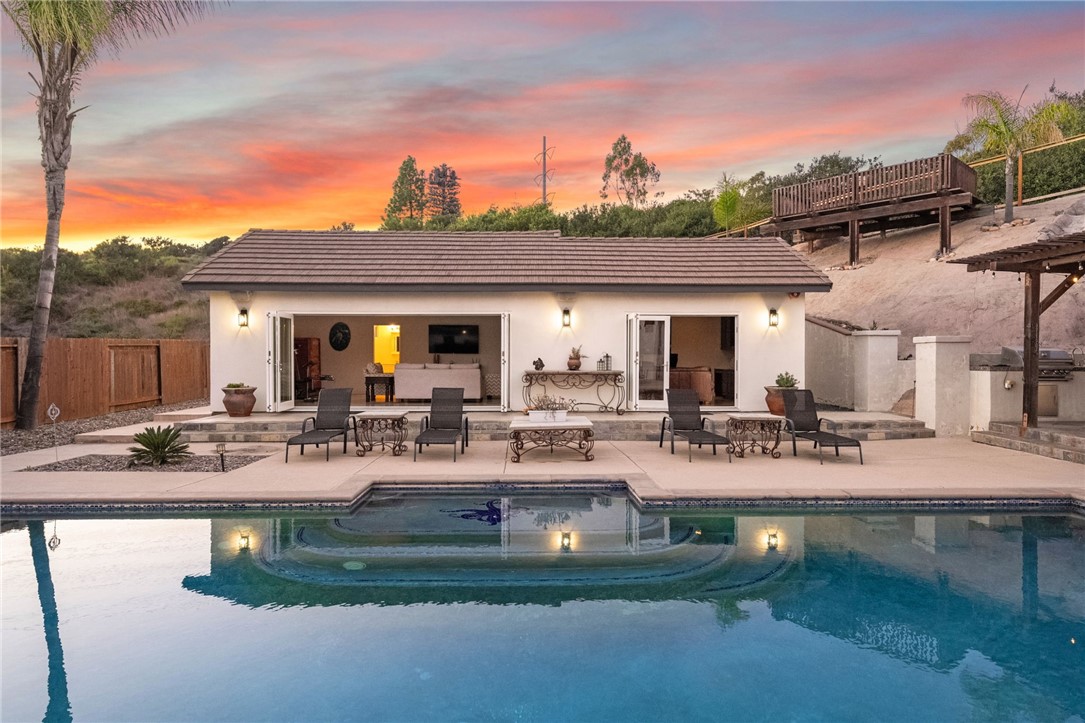 555 Trailridge Dr.