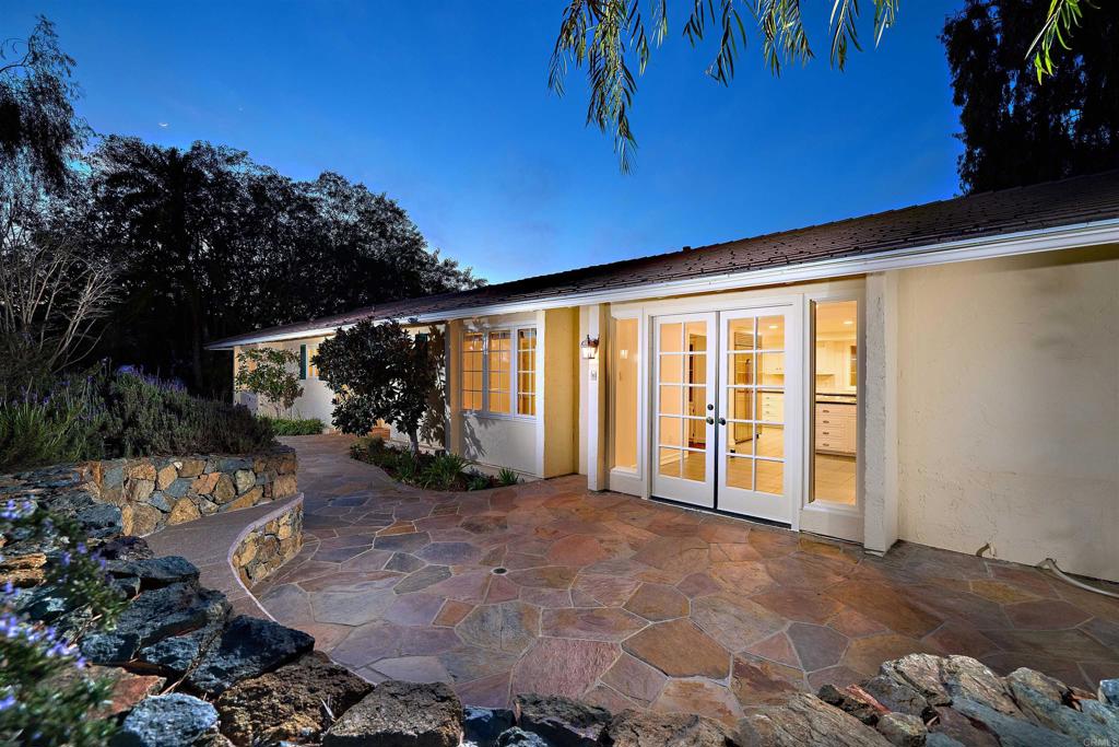 5762 Loma Verde