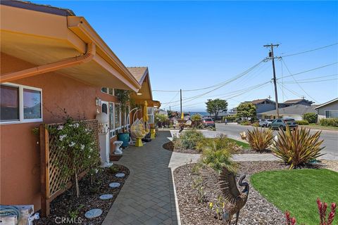 A home in Cayucos