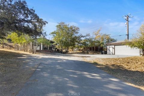 A home in Oak Hills