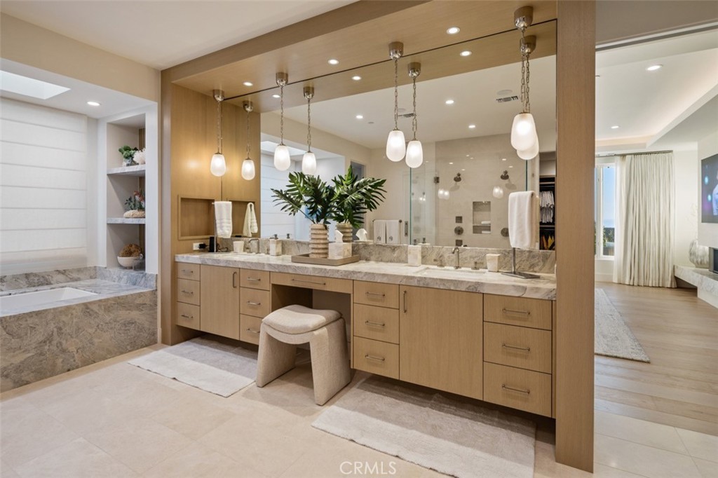 Cameo Shores (CSHO) - Residential