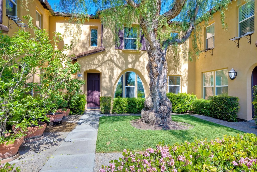 66 Glenalmond Lane