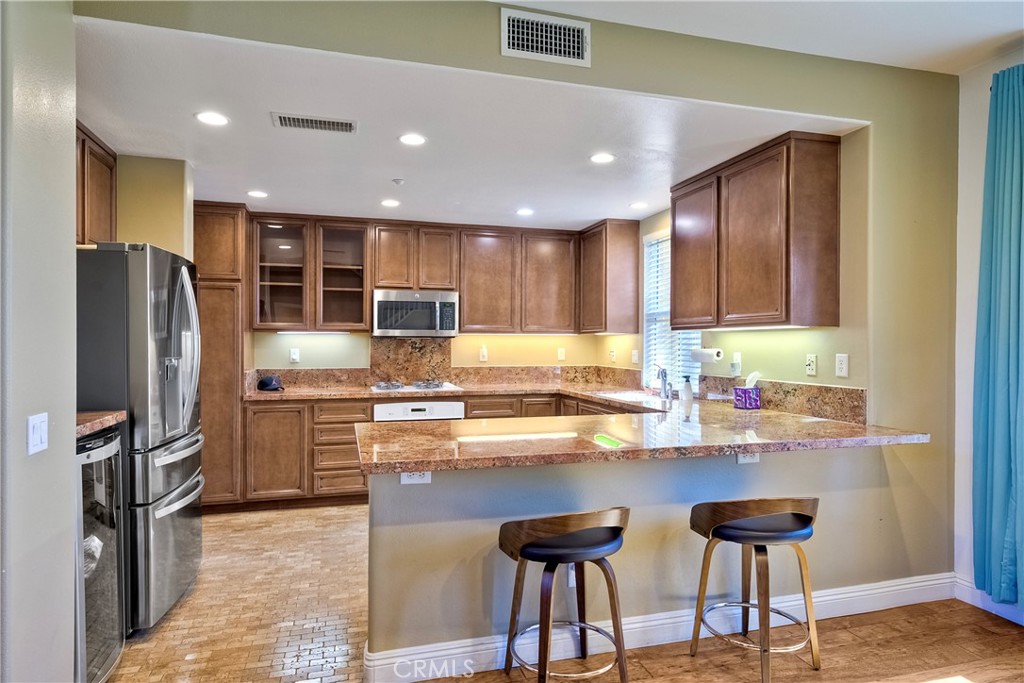 66 Glenalmond Lane