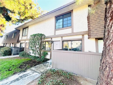 A home in Reseda