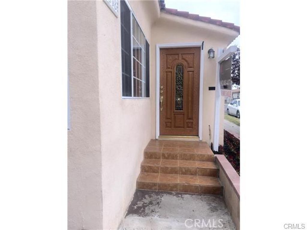 listing image 130721940272122025958