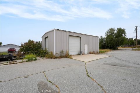 A home in Perris