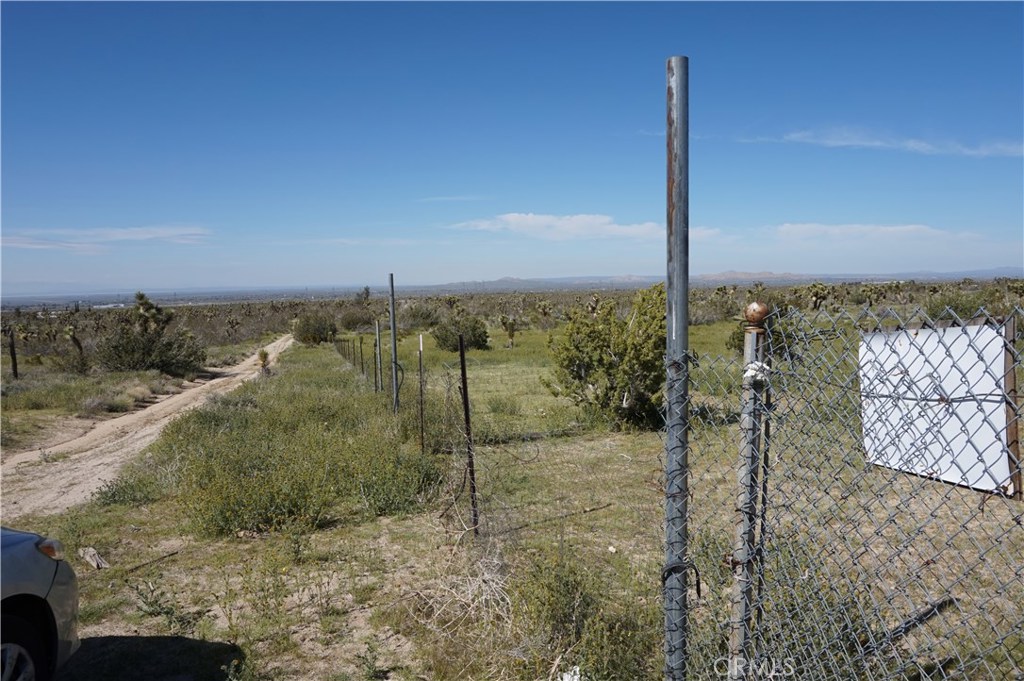 Build your Dream home on a 5.0 acre of land corner lot, in Littlerock CA, it is surrounded by nearby single family homes . Electricity connection is 150 ft away, No water on property but a well pump and tank is close and available for lease.
Property is 5 minutes from restaurants, gas stations and other store fronts.