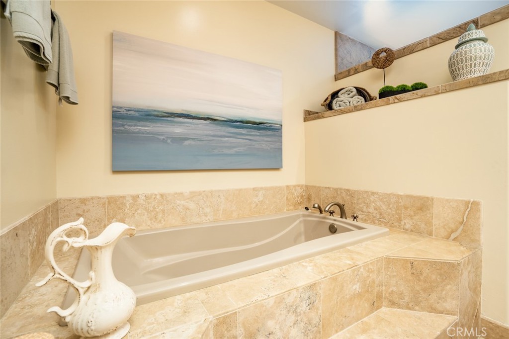 Huntington North (HNOR) - Residential Lease