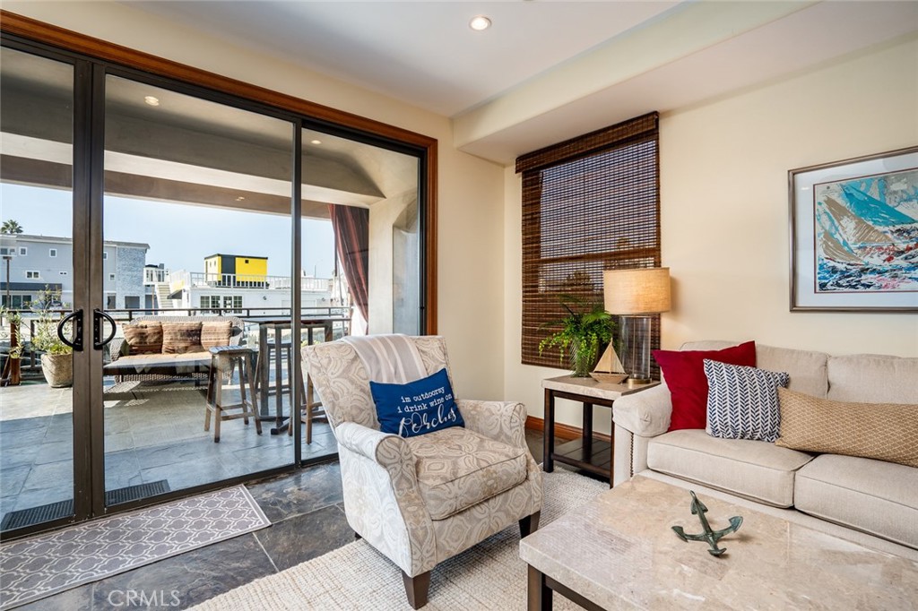 Huntington North (HNOR) - Residential Lease