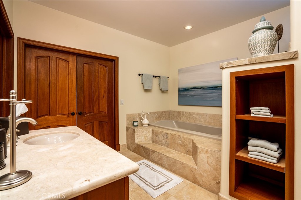 Huntington North (HNOR) - Residential Lease