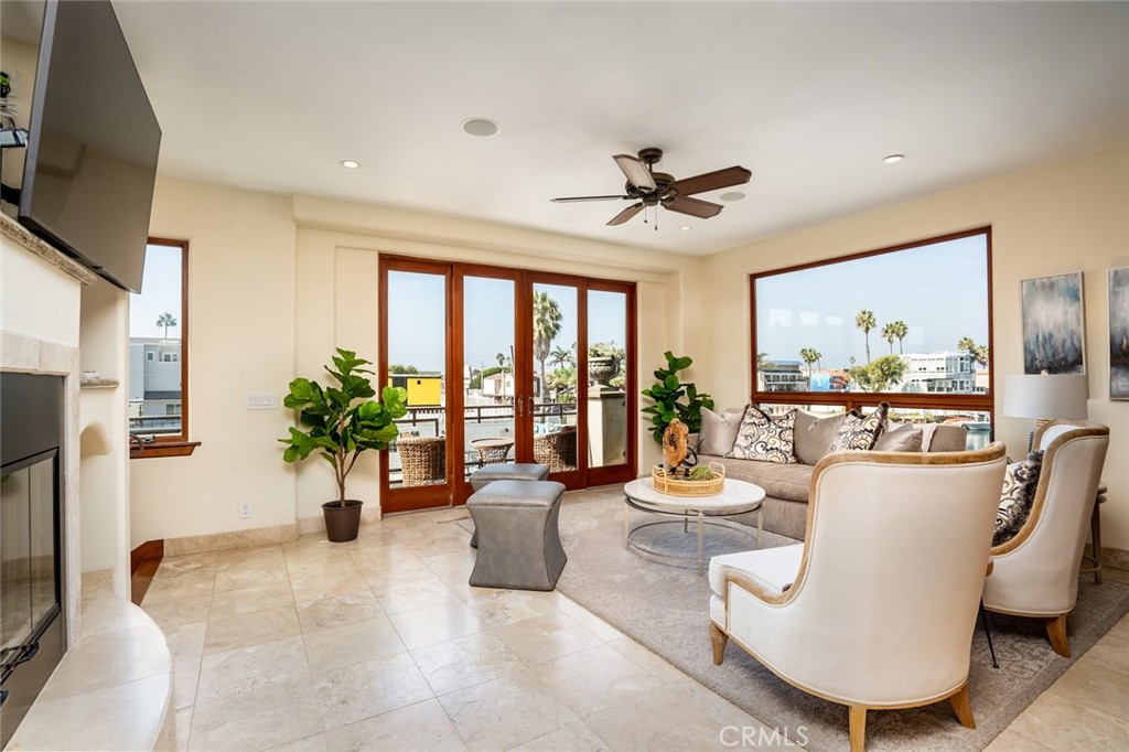 Huntington North (HNOR) - Residential Lease