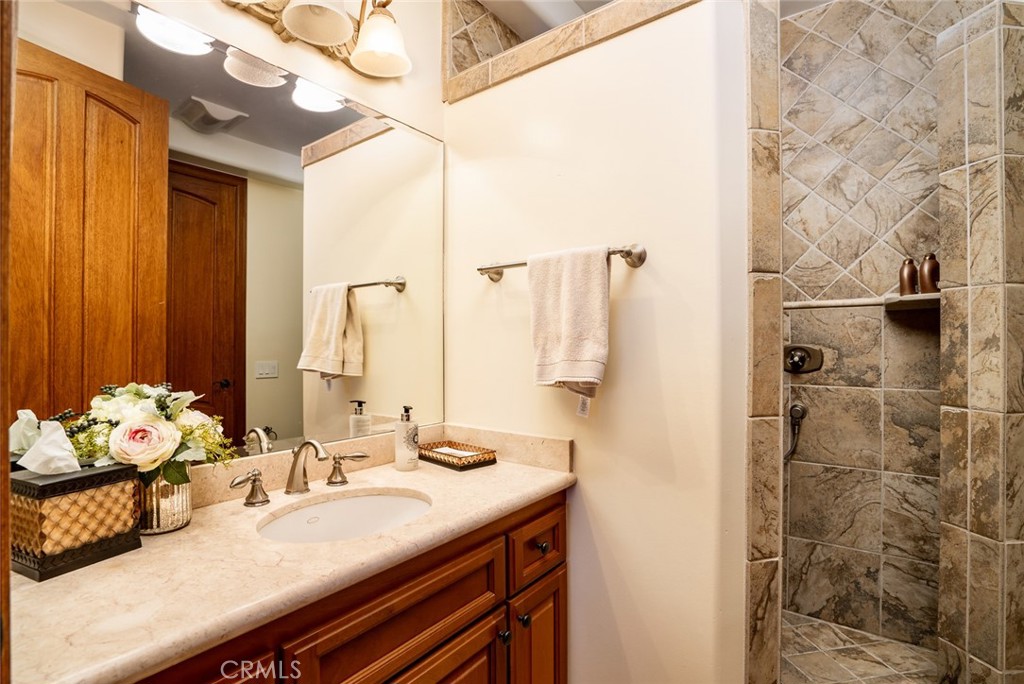 Huntington North (HNOR) - Residential Lease