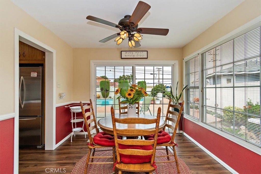 listing image 130723928712368478334