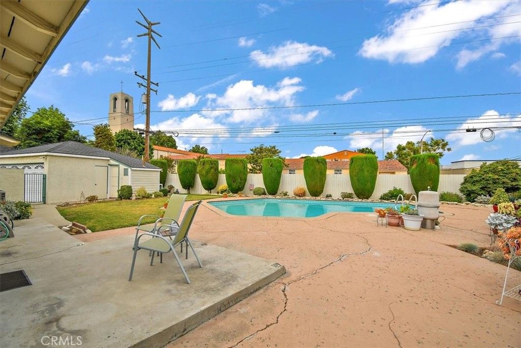 listing image 130727268706713497492