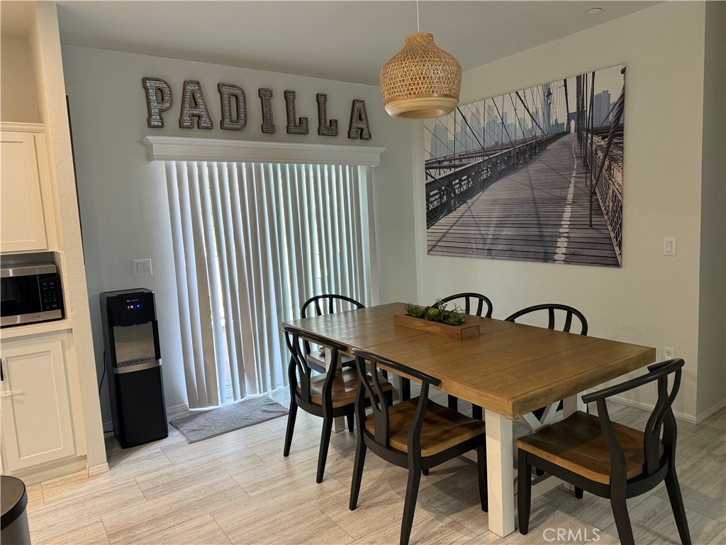Corona, California, 92882, United States, ,3 BathroomsBathrooms,Residential,Active,1726827