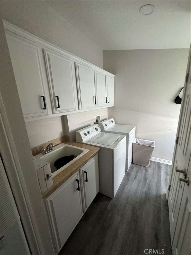Corona, California, 92882, United States, ,3 BathroomsBathrooms,Residential,Active,1726827