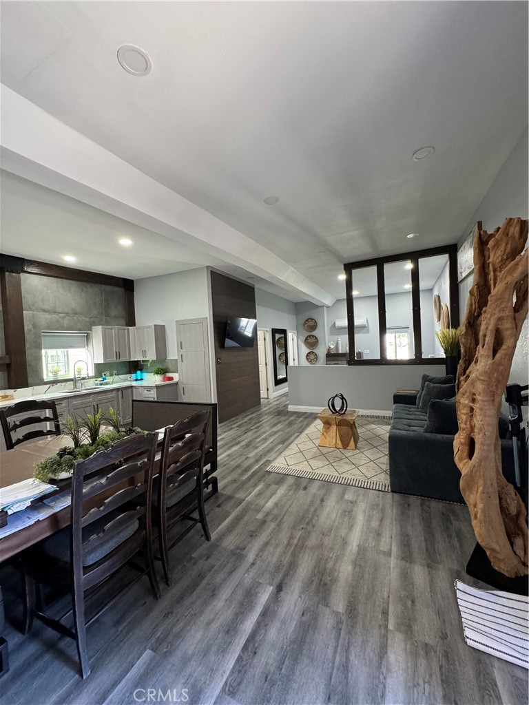 Corona, California, 92882, United States, ,3 BathroomsBathrooms,Residential,Active,1726827