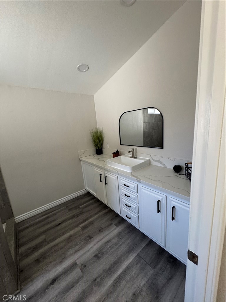 Corona, California, 92882, United States, ,3 BathroomsBathrooms,Residential,Active,1726827
