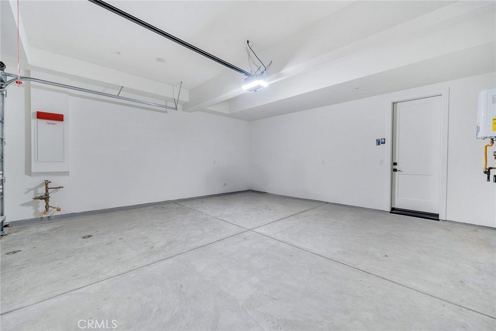 listing image 49