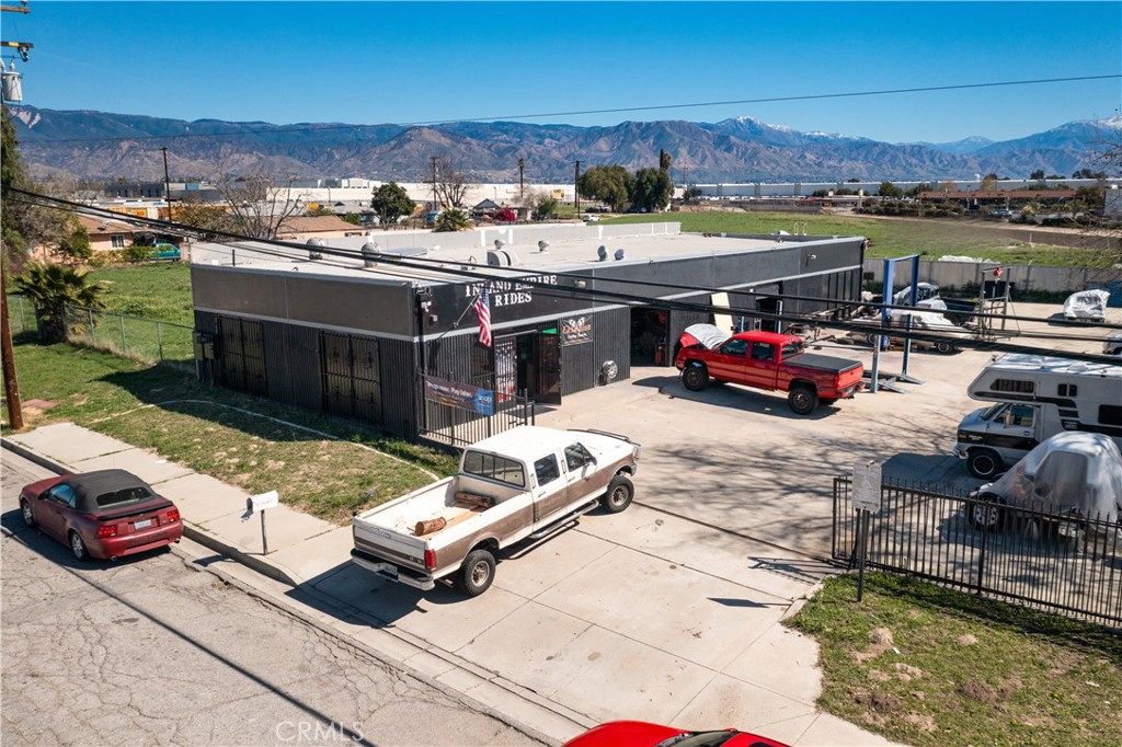 We are pleased to offer the property located at 471 South Allen Street
for sale. This prime asset includes approximately 3,492 square feet of
improvements situated on a 62,247 square foot parcel of land. Currently,
the property is leased to an automotive tenant on a month-to-month basis,
providing flexibility for potential buyers.
In addition to the existing structures, the remainder of the land is
undeveloped, with approved plans in place to construct an additional
4,074 square feet of improvements, offering even greater potential for
growth.
This site presents an excellent opportunity for an owner-user or
redevelopment project, situated in a highly sought-after industrial corridor
in San Bernardino, with convenient access to key transportation routes. Property is zoned CH (commercial heavy)