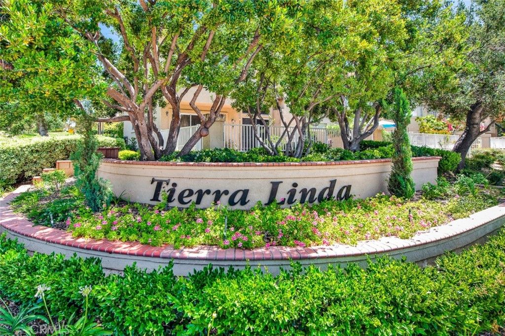 listing image 130727209784791732923
