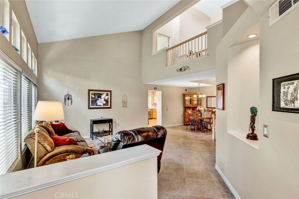 listing image 130721453623053127053