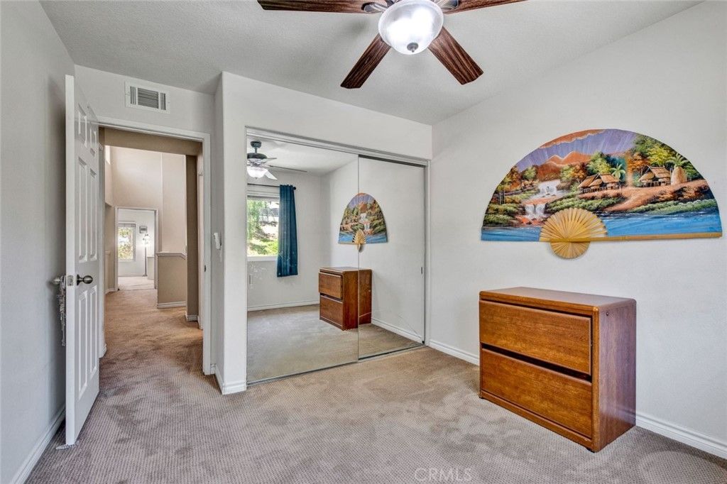 listing image 130722984291474938408