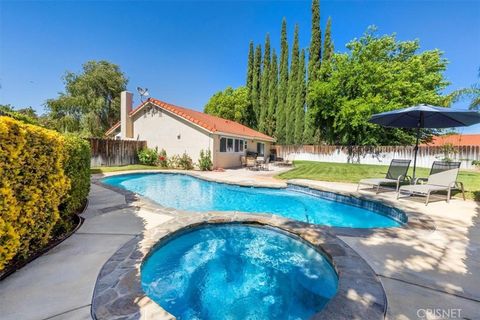 A home in Castaic