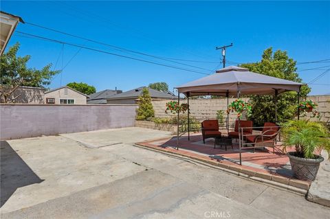 A home in Compton