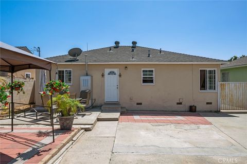 A home in Compton