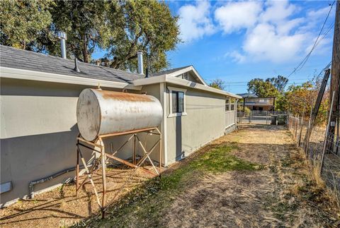 A home in Clearlake Oaks