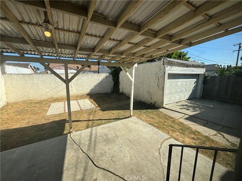 A home in Inglewood