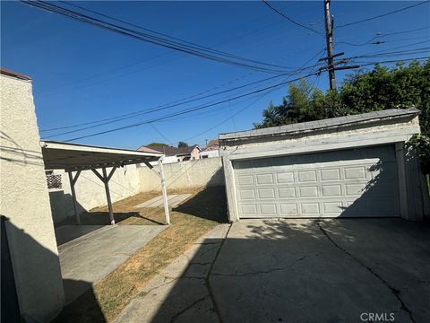 A home in Inglewood