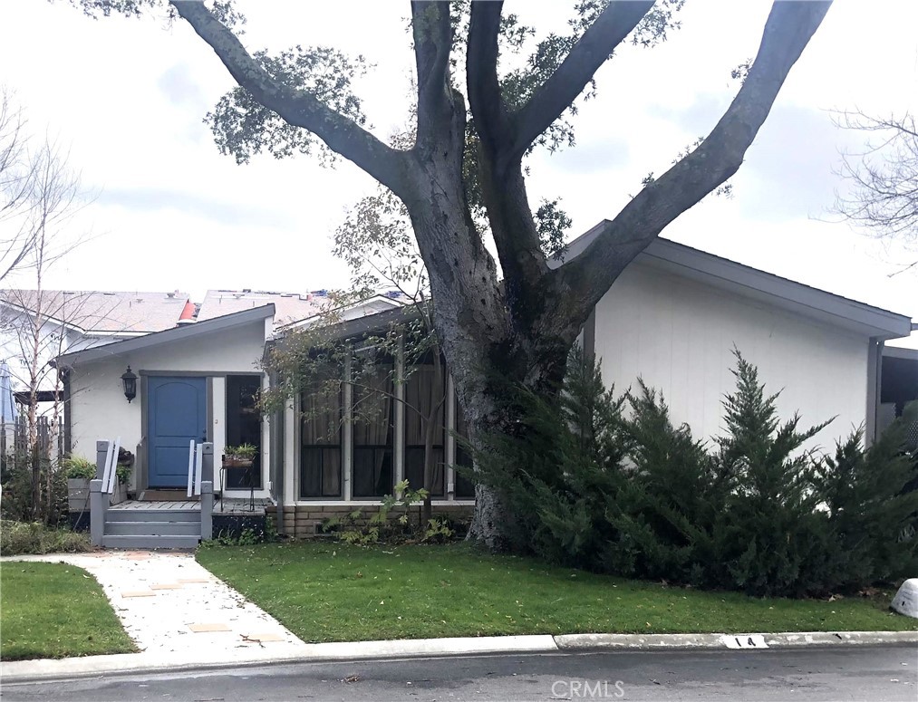 This wonderfully spacious triple wide 2 bed /1.75 bath mobile home will be sure to delight you! It's lovely vaulted ceilings and unique split wing floor plan offers streams of incoming light and privacy. The generous back yard encircles two fruit bearing apple trees and provides plenty of room for organic gardening! The community pool and spa are a stones throw away where you can soak your cares away or sign up for an exercise class!
What a delightful place to call home.