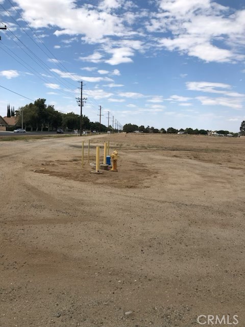 Location, Location, Location This prime lot consist of over 4 acres of land located in the west of Palmdale, were the new buyer can build their dream home and still have enough land to developed into something else it has water and electricity on the street, property is located between O10 and O12 next to the park, easy access to freeways and shopping.