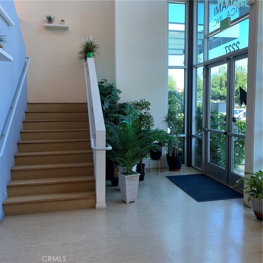 2227 W 190th Street