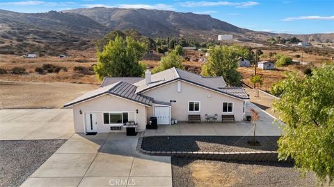 A home in Perris