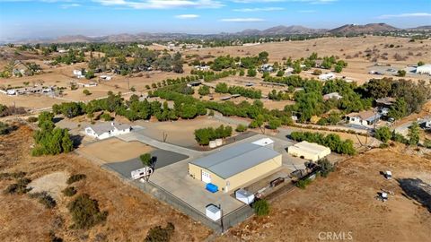 A home in Perris