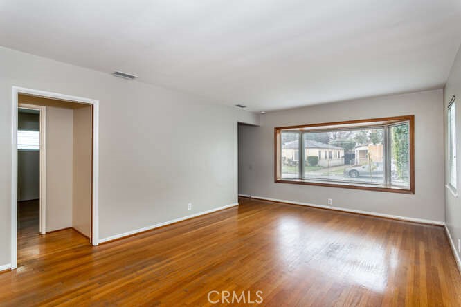 Photo 6 of 33 of 6152 California Avenue house