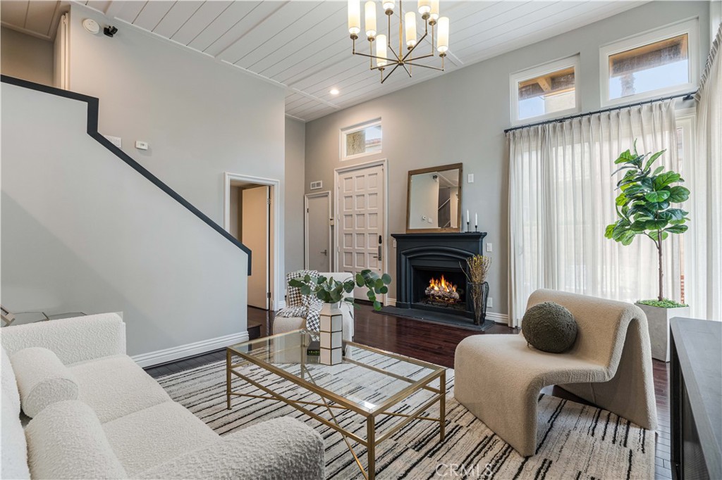 23475 Park Sorrento