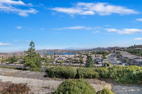 A home in Lake Elsinore