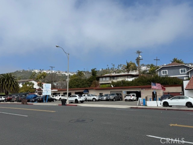 2229 S El Camino Real