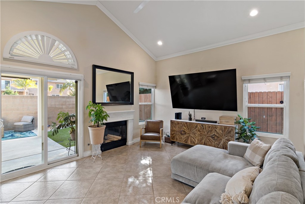 Corona - Residential Lease