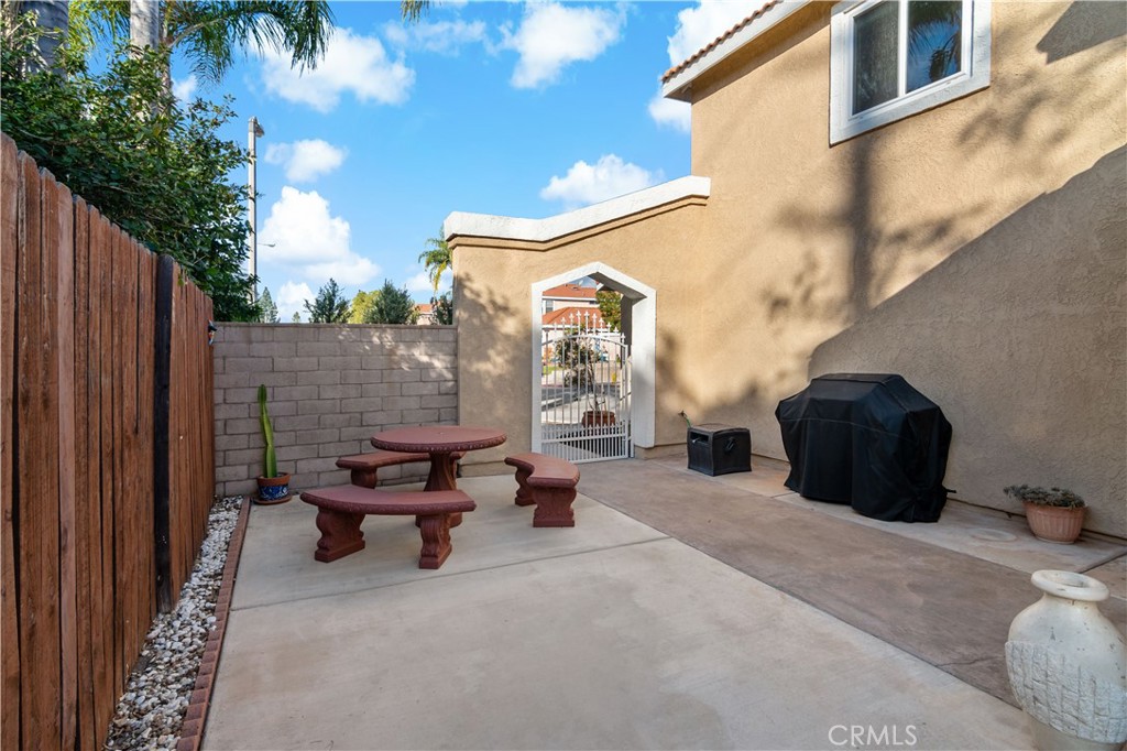 Corona - Residential Lease