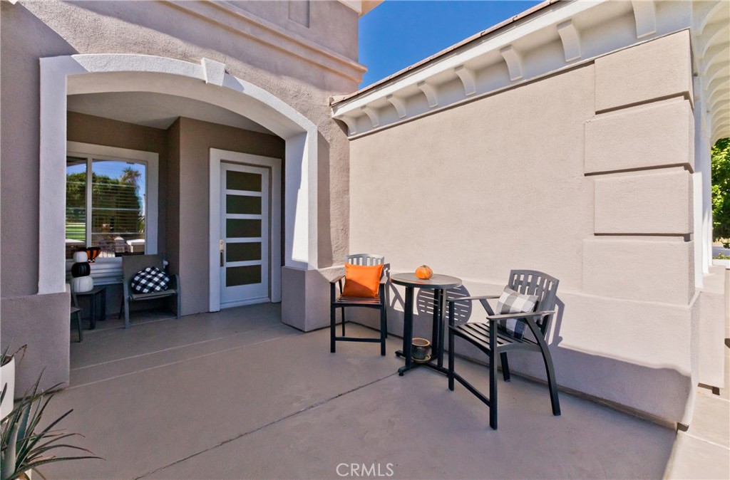 43301 n heritage palms drive