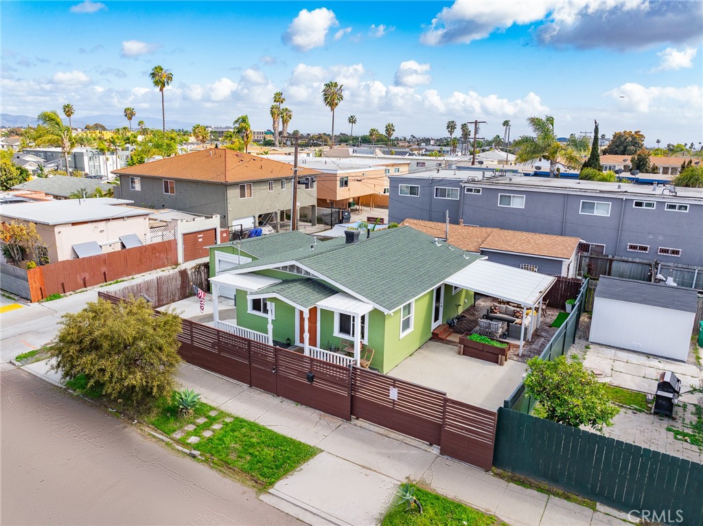 3669 Orange Avenue