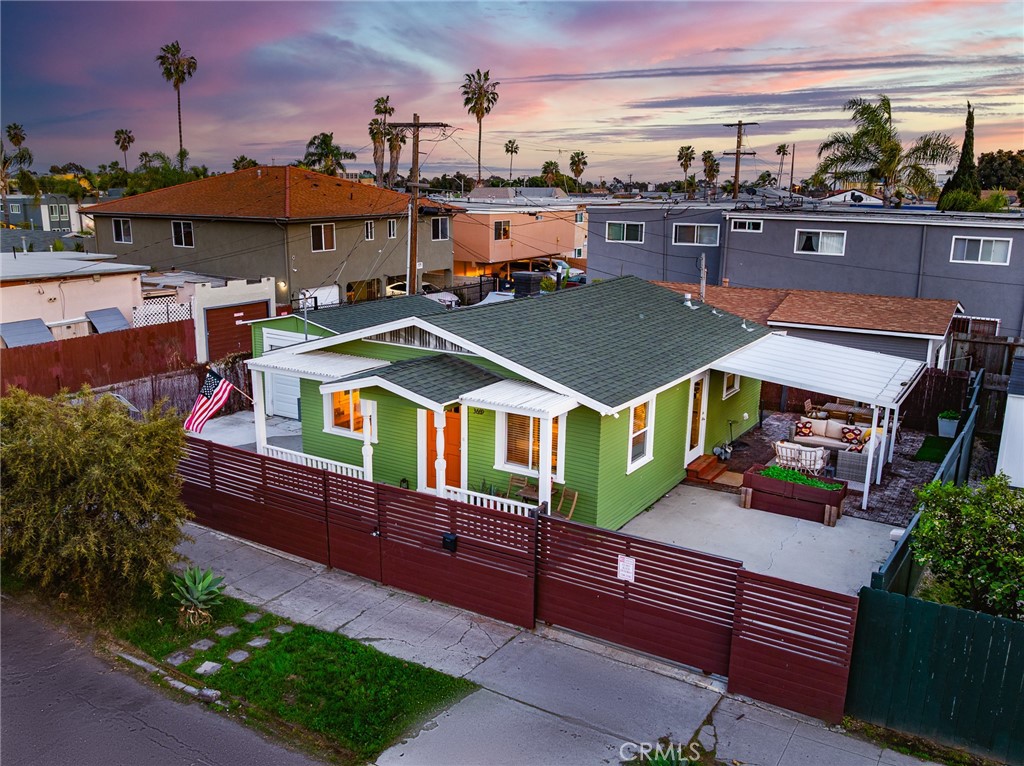 3669 Orange Avenue