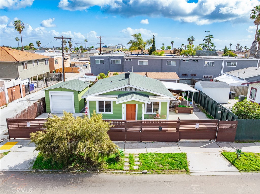 3669 Orange Avenue