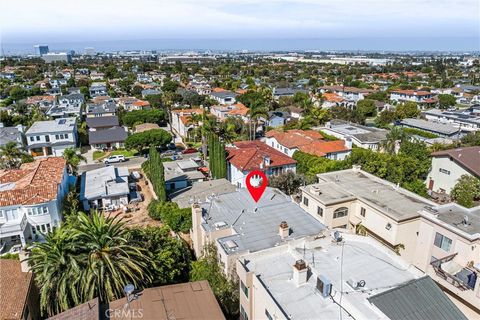 A home in Manhattan Beach