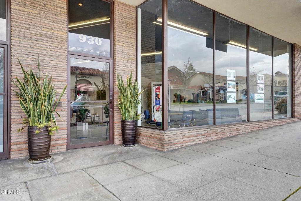Located at the center of Foothill Blvd busy corridor. One of the best locations with amazing exposure.Presently used as a Real Estate office with CUP. It is zoned retail commercialCheck with the city for any other uses.Parking is in the rear for 6 cars.Ceiling height is 11 ft.Monthly base rent is $6800 plus NNN of $1640